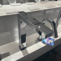 Vòi cảm ứng lavabo TOTO TLE25008A