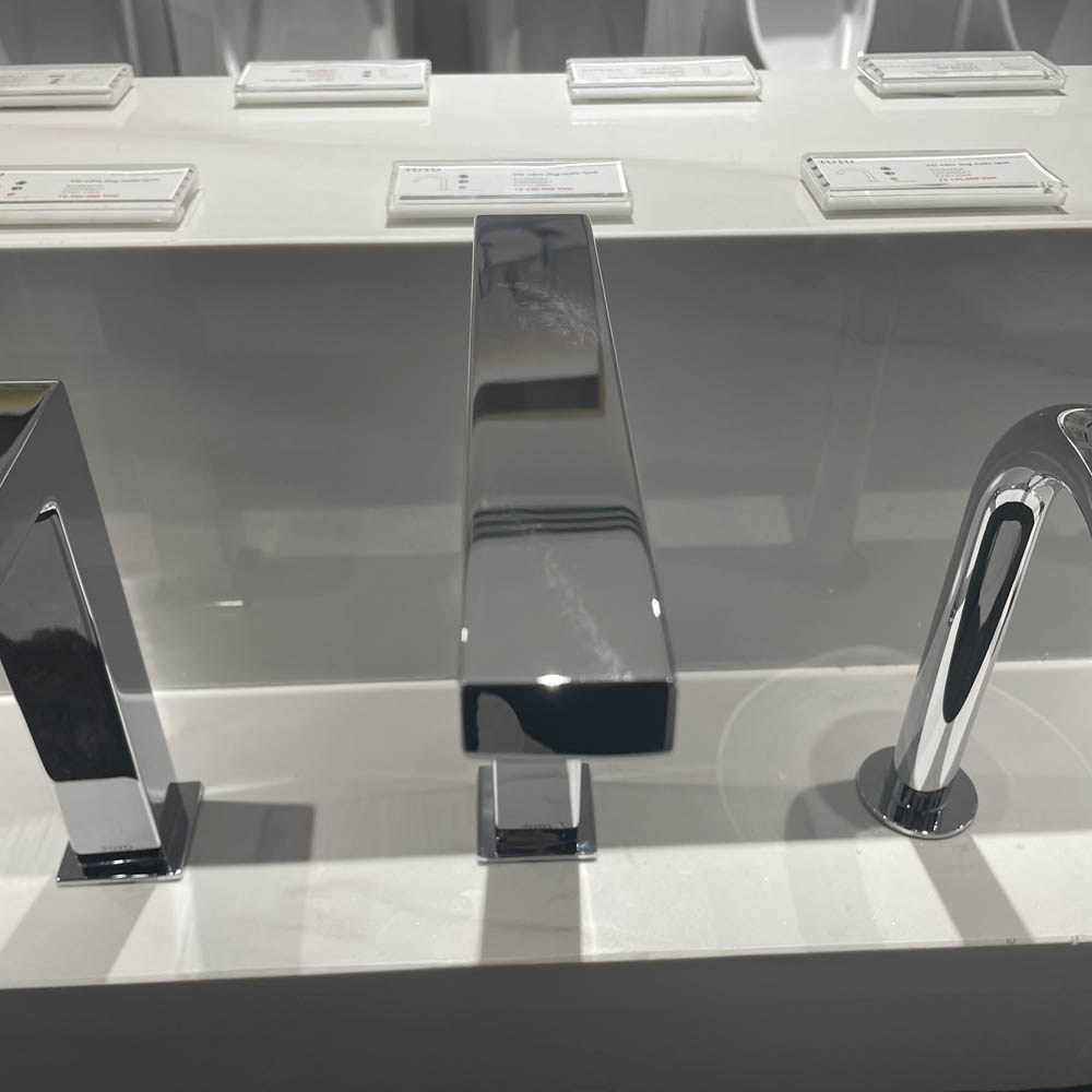 Vòi cảm ứng lavabo TOTO TLE25008A