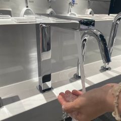 Vòi cảm ứng lavabo TOTO TLE25008A