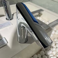 Vòi cảm ứng TOTO TLE27002V/TLE03502A1/TLN01102A (Tái tạo năng lượng)