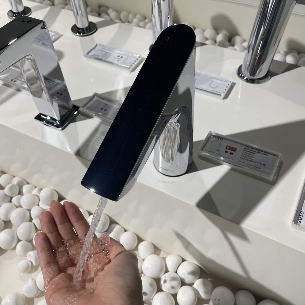 Vòi cảm ứng TOTO TLE27002V/TLE03502A1/TLN01102A (Tái tạo năng lượng)