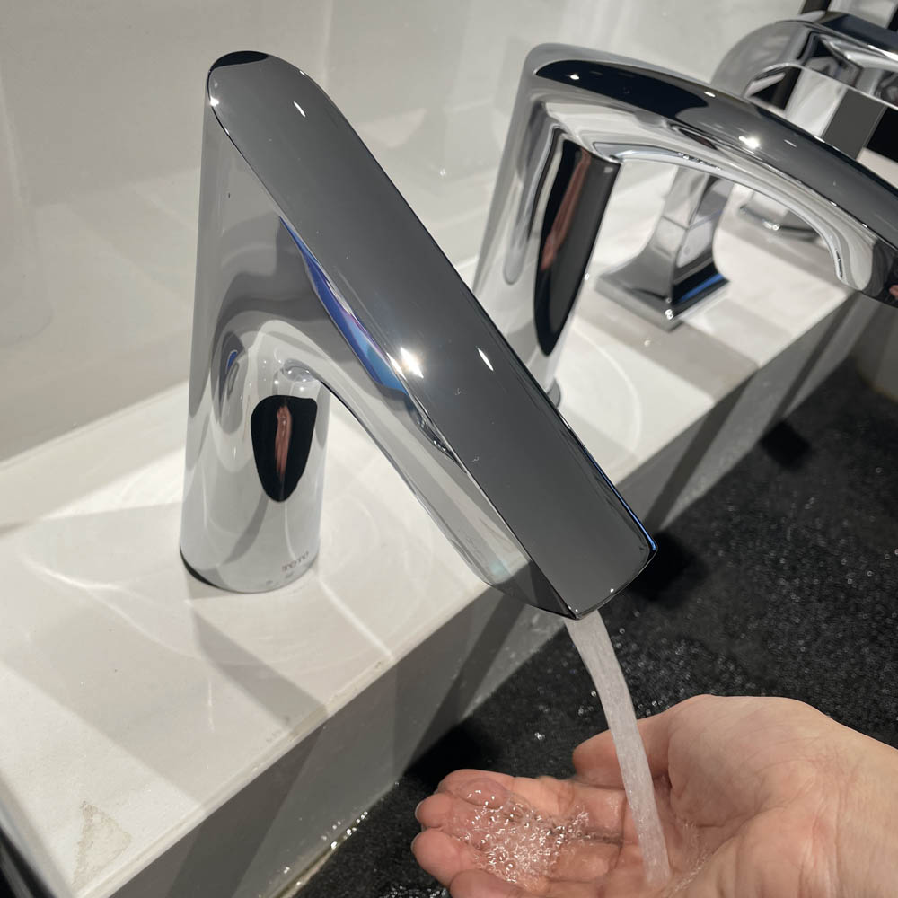 Vòi cảm ứng TOTO TLE27002V/TLE04502A1/TLN01102A (Pin)