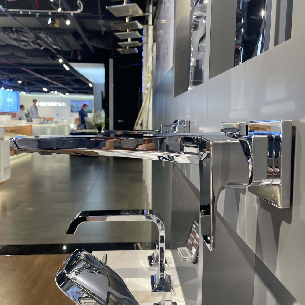 Vòi chậu gắn tường TOTO TLG07308BB (Mã cũ TLG07308B)