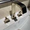 Vòi lavabo 3 lỗ TOTO TLG08201B