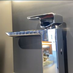 Vòi rửa mặt lavabo TOTO TLG02304V