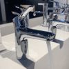 Vòi rửa mặt lavabo TOTO TLG03301V