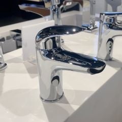 Vòi rửa mặt lavabo TOTO TLS03301V