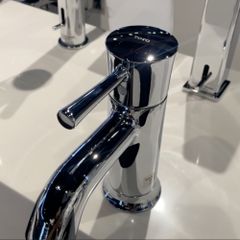 Vòi rửa mặt lavabo TOTO TLS02301V