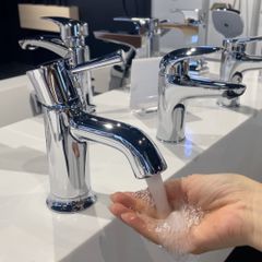 Vòi rửa mặt lavabo TOTO TLS02301V