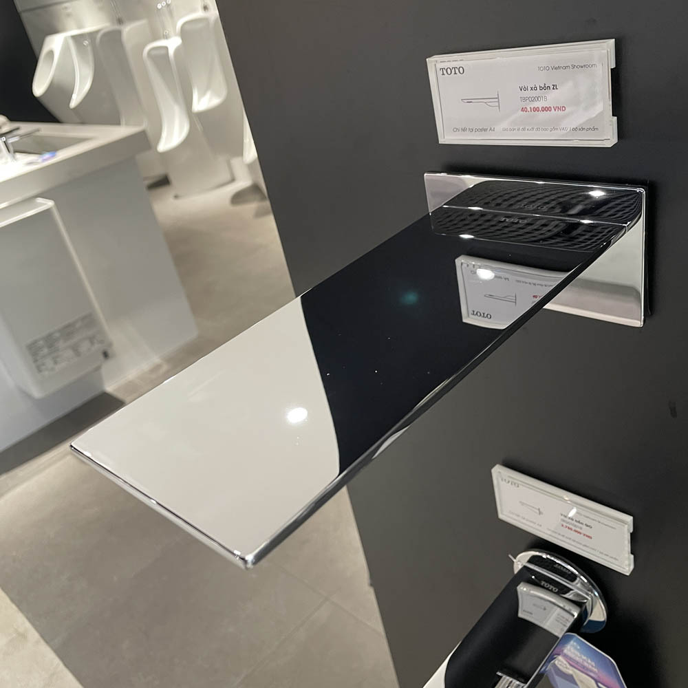 Vòi xả bồn TOTO TBP02001B âm tường