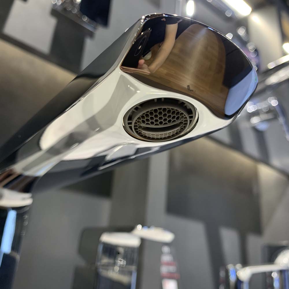 Vòi sen xả bồn tắm TOTO TBG02305B 3 lỗ