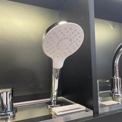 Vòi sen xả bồn tắm TOTO TBG04202BB (TBG04202B) 4 Lỗ