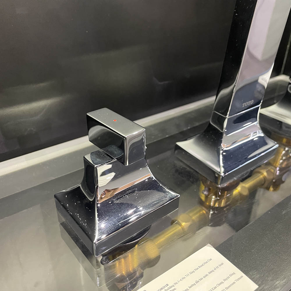 Vòi xả bồn tắm TOTO TBG08201B 3 lỗ