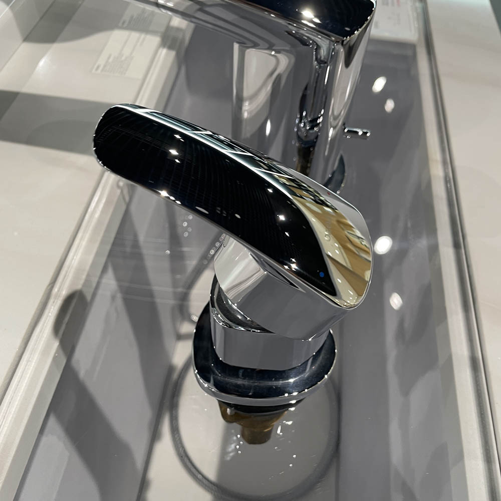 Vòi sen xả bồn tắm TOTO TBG09305AA 3 lỗ (TBG09305A)