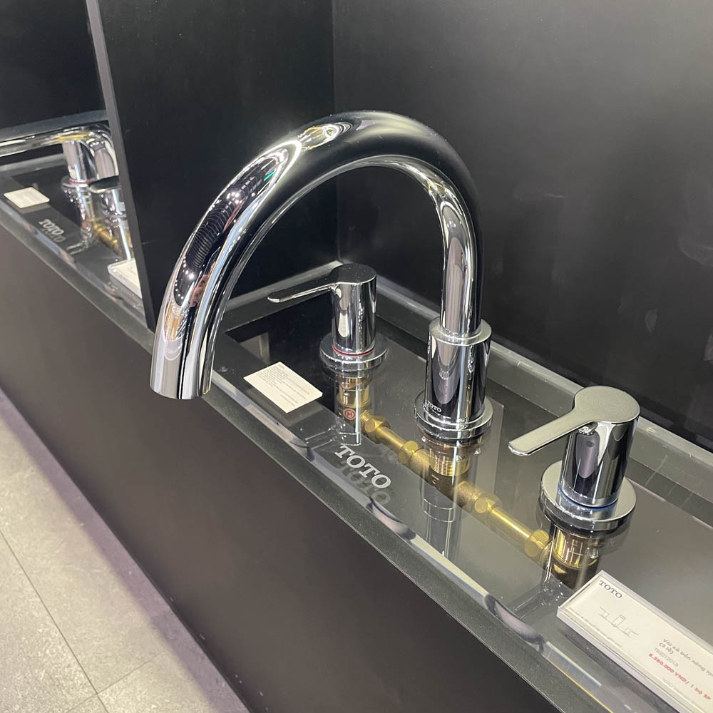 Vòi xả bồn tắm TOTO TBS01201B 3 lỗ