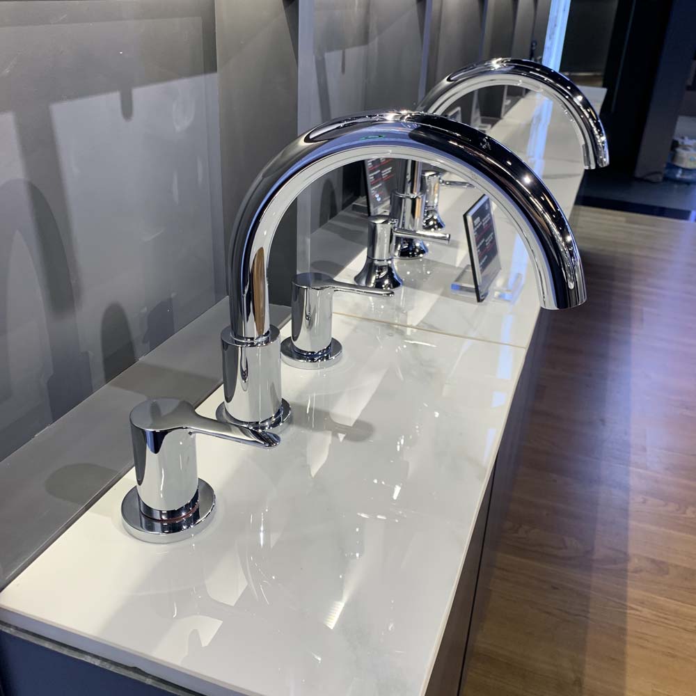 Vòi xả bồn tắm TOTO TBS01201B 3 lỗ