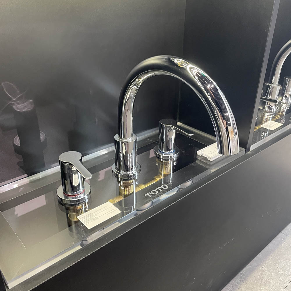 Vòi xả bồn tắm TOTO TBS01201B 3 lỗ