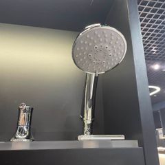 Vòi sen xả bồn tắm TOTO TBS02202BA (TBS02202B) 4 Lỗ