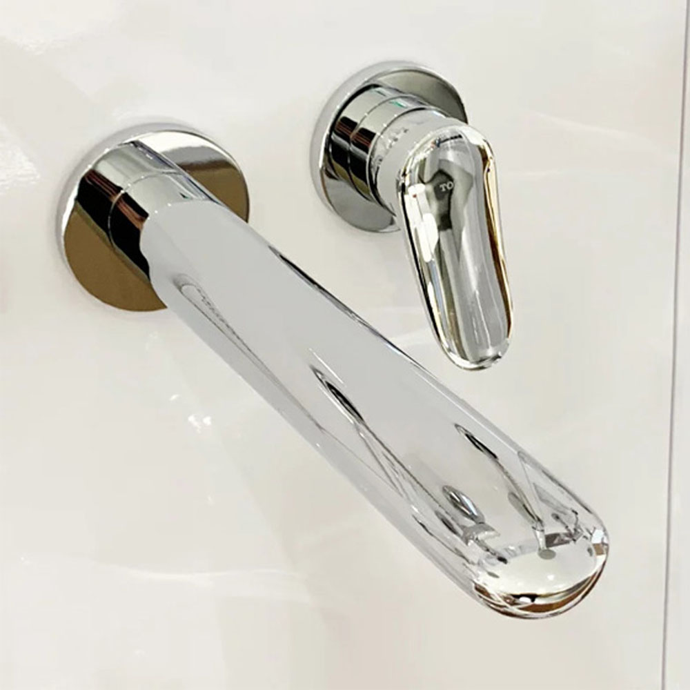 Vòi chậu gắn tường TOTO TLS04309B (Vòi dài)