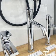 Vòi rửa mặt lavabo TOTO TLG11305V