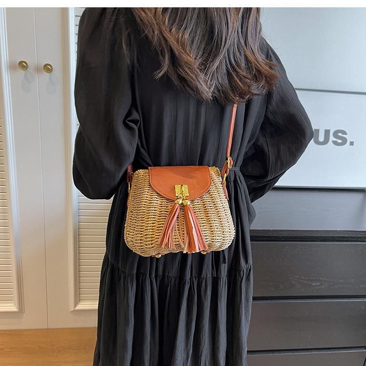  Túi cói đi biển vintage thời trang nữ phong cách cầm tay Hàn Quốc đẹp cổ điển màu nâu tua rua - TC119 