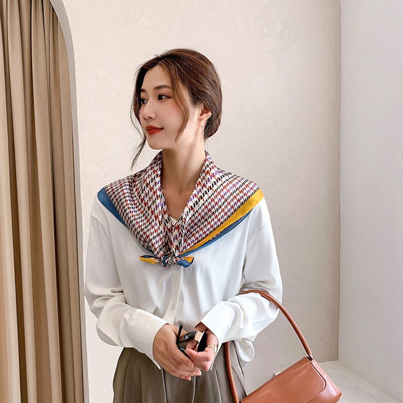  Khăn quàng choàng cổ lụa vuông cao cấp cho nữ văn phòng sở đẹp viền vàng xanh trời họa tiết sọc AGANA - KL416 