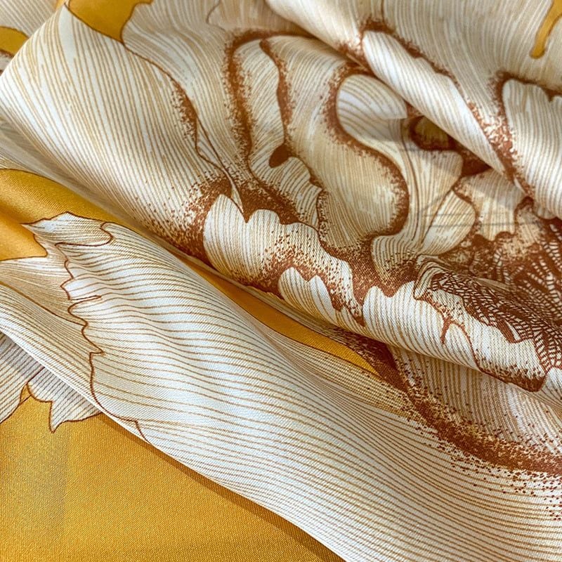  Quà tặng 20/11 cho sếp nữ, vợ, cô giáo, giáo viên nữ, mẹ và bạn gái, người yêu nữ quà tặng Khăn quàngchoàng cổ lụa cao cấp cho nữ văn phòng sở đẹp màu vàng AGANA - KS215 