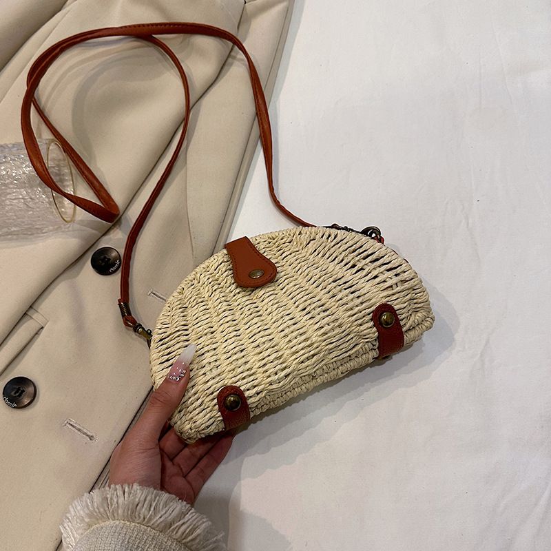  Túi cói đi biển vintage thời trang nữ phong cách đeo chéo vai Hàn Quốc đẹp dây da màu be trơn - TC012 