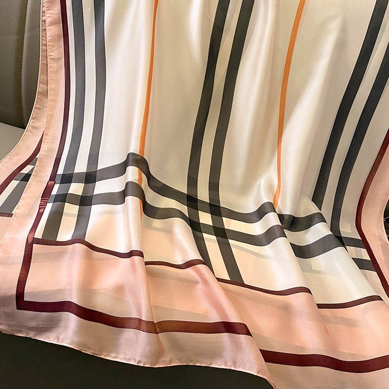  Quà tặng 20/11 cho sếp nữ, vợ, cô giáo, giáo viên nữ, mẹ và bạn gái, người yêu nữ quà tặng Khăn quàngchoàng cổ lụa cao cấp cho nữ văn phòng sở đẹp màu da cam AGANA - KS189 