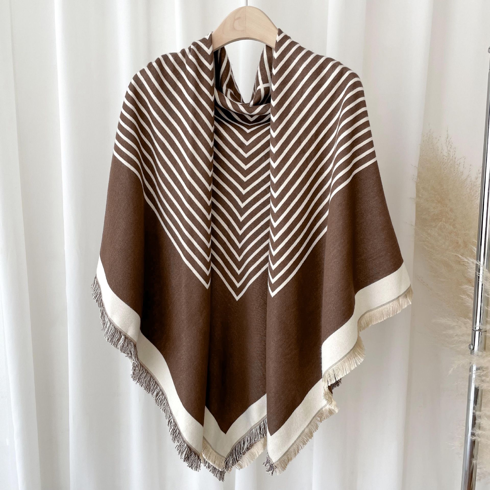  Quà tặng 20/11 cho cô giáo, cô giáo chủ nhiệm, giáo viên nữ, cô giáo mầm non, cô giáo tiểu học, cô giáo trung niên ý nghĩa ngày nhà giáo Việt Nam quà tặng Khăn quàng choàng cổ vuông len Cashmere giữ ấm cao cấp phong cách Hàn Quốc đẹp sang trọng - KC402 