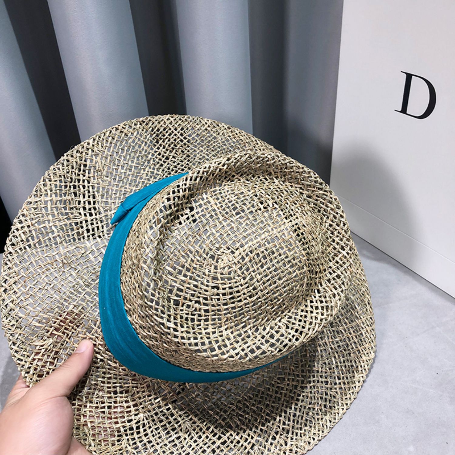  Quà tặng 20/10 cho sếp nữ, vợ, cô giáo, giáo viên nữ, mẹ và bạn gái, người yêu nữ quà tặng Mũ nón cói đi biển rộng vành tròn đẹp cho nữ AGANA - NC512 