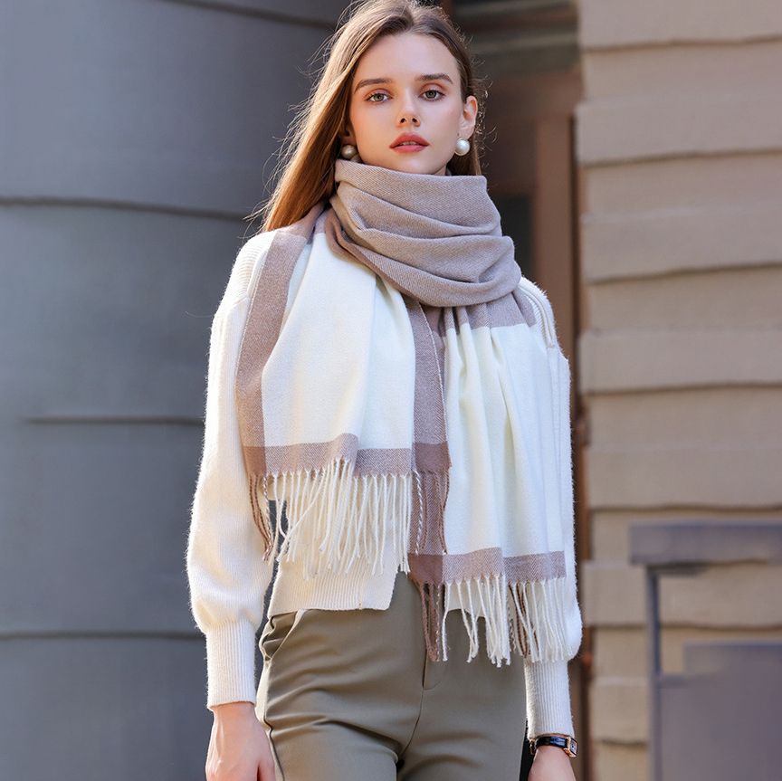  Quà tặng 20/11 cho cô giáo, cô giáo chủ nhiệm, giáo viên nữ, cô giáo mầm non, cô giáo tiểu học, cô giáo trung niên ý nghĩa ngày nhà giáo Việt Nam quà tặng Khăn quàng choàng cổ len Cashmere giữ ấm cao cấp phong cách châu Âu Mỹ sang trọng AGANA - KC443 