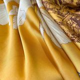  Quà tặng 20/10 cho sếp nữ, vợ, cô giáo, giáo viên nữ, mẹ và bạn gái, người yêu nữ quà tặng Khăn quàngchoàng cổ lụa cao cấp cho nữ văn phòng sở đẹp màu vàng AGANA - KS215 