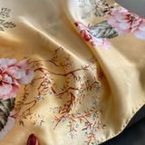  Quà tặng 20/10 cho sếp nữ, vợ, cô giáo, giáo viên nữ, mẹ và bạn gái, người yêu nữ quà tặng Khăn quàngchoàng cổ lụa cao cấp cho nữ văn phòng sở đẹp màu vàng AGANA - KS217 