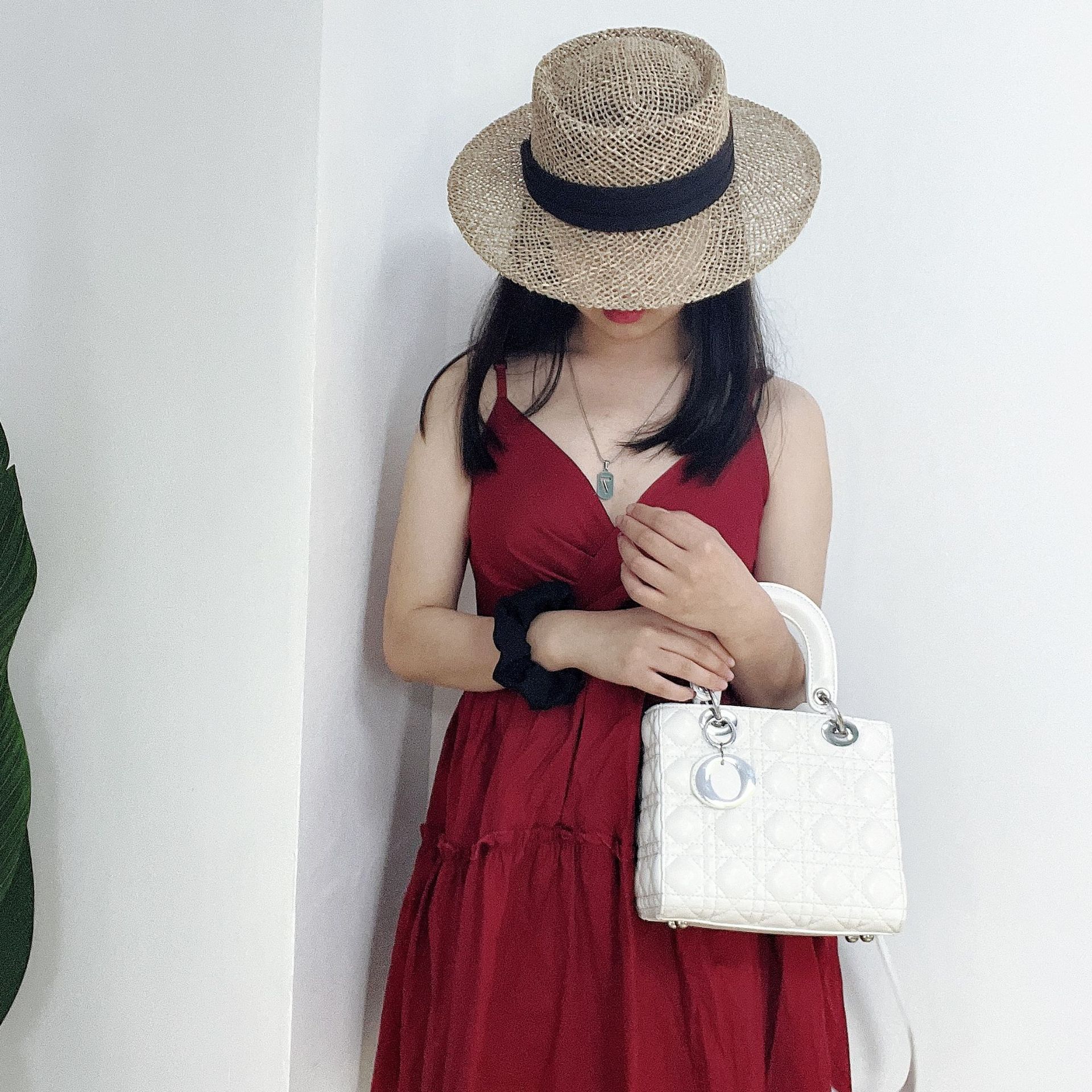  Quà tặng 20/10 cho sếp nữ, vợ, cô giáo, giáo viên nữ, mẹ và bạn gái, người yêu nữ quà tặng Mũ nón cói đi biển rộng vành tròn đẹp cho nữ AGANA - NC509 