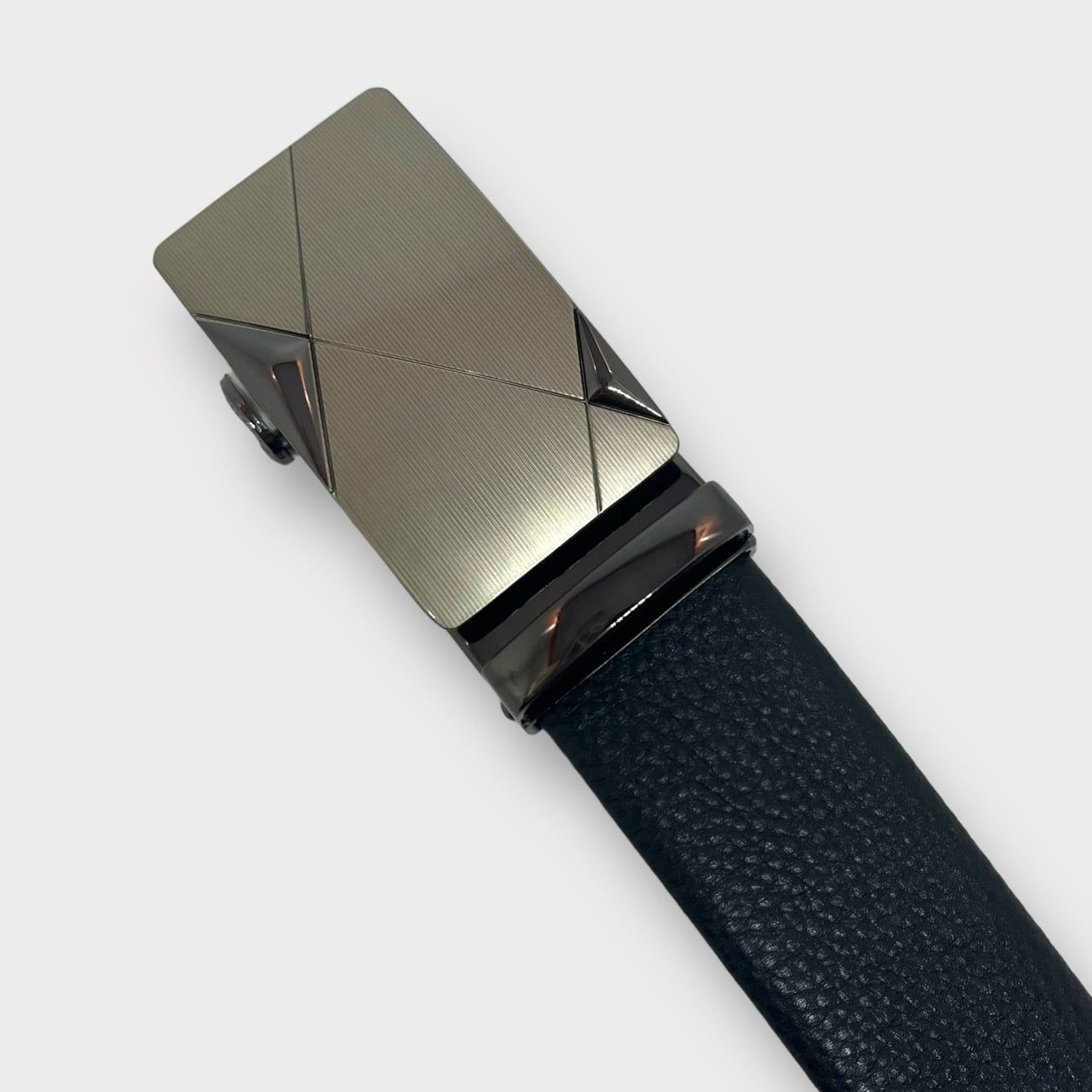  Thắt lưng nam da bò thật khóa tự động hợp kim chống rỉ AGANA dây nịt nam cao cấp khóa lỗ kim da bò bền bỉ thời trang - Màu Đen - DNN021 