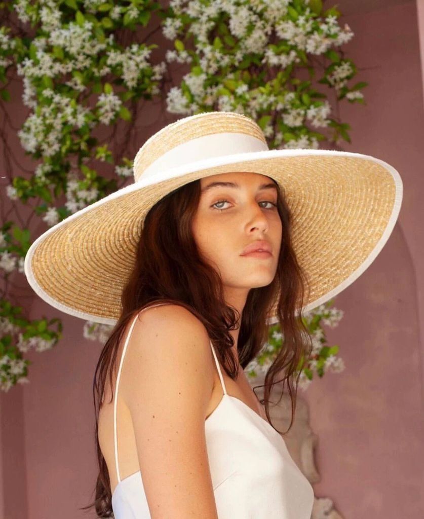  Quà tặng 20/11 cho sếp nữ, vợ, cô giáo, giáo viên nữ, mẹ và bạn gái, người yêu nữ quà tặng Mũ nón cói đi biển rộng vành tròn đẹp cho nữ sợi tự nhiên cao cấp dây trắng - NC523 