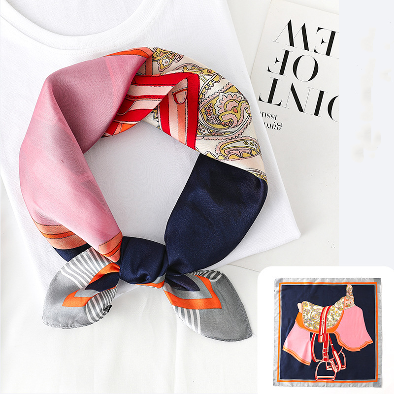  Khăn quàng cổ size vuông 70cm lụa mỏng nhẹ thích hợp cho mùa hè mùa xuân mùa thu chống nắng họa tiết yên ngựa màu xanh đen AGANA- KL410 