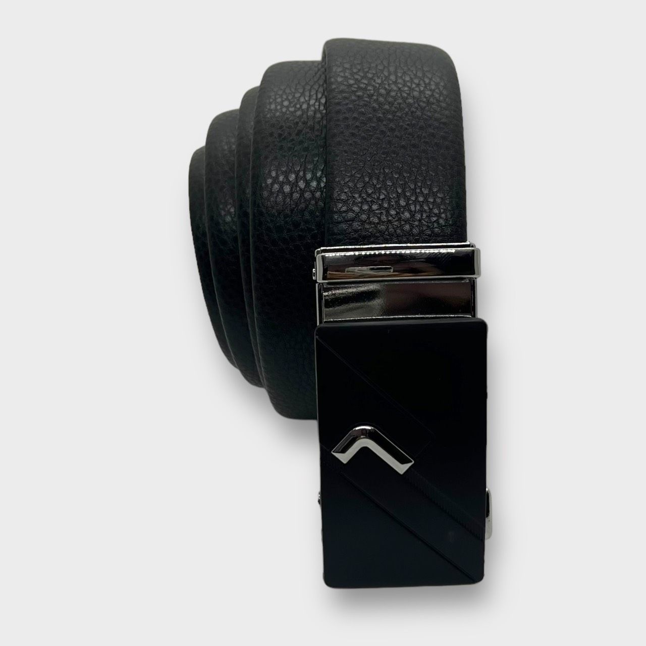  Quà tặng 20/11 cho đối tác nam, sếp nam, đồng nghiệp nam, người yêu nam ,bạn bè, anh trai hoặc người thân quà tặng Thắt lưng nam da bò thật khóa tự động hợp kim chống rỉ AGANA dây nịt nam cao cấp khóa lỗ kim da bò bền bỉ thời trang - Màu Đen - DNN019 