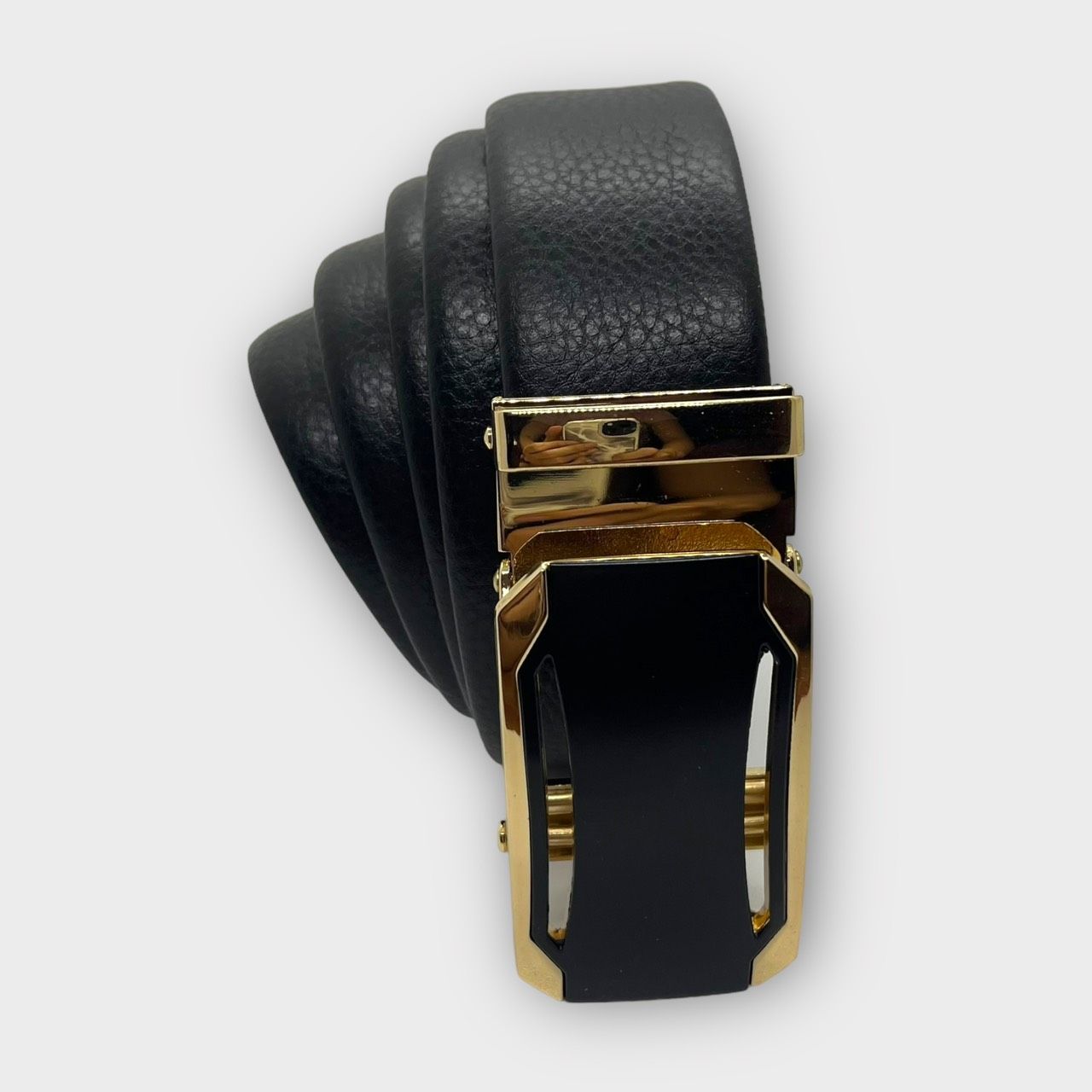  Quà tặng 20/10 cho đối tác nam, sếp nam, đồng nghiệp nam, người yêu nam ,bạn bè, anh trai hoặc người thân quà tặng Thắt lưng nam da bò thật khóa tự động hợp kim chống rỉ AGANA dây nịt nam cao cấp khóa lỗ kim da bò bền bỉ thời trang - Màu Đen - DNN011 