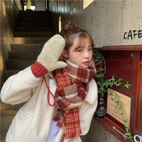  Khăn quàng choàng cổ len Cashmere giữ ấm cao cấp caro màu đỏ đô đẹp sang trọng AGANA - KC398 