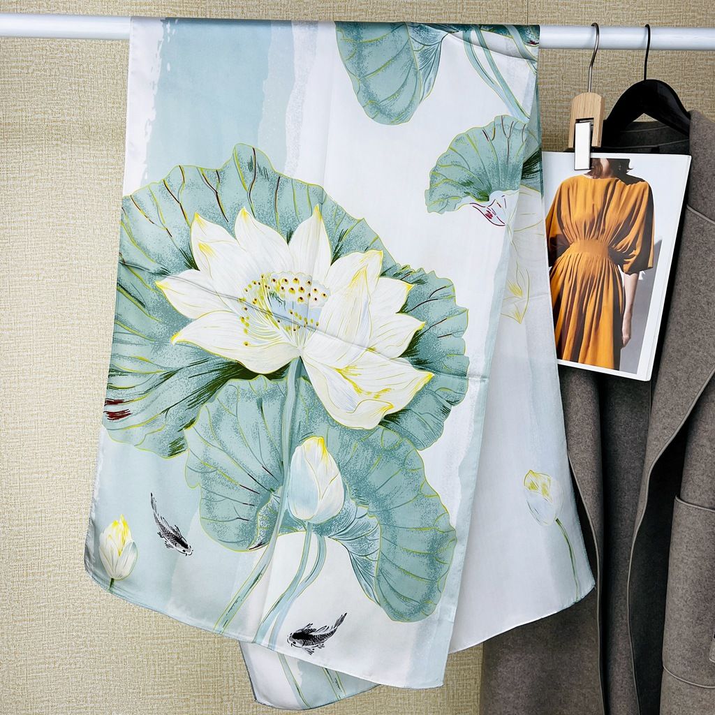  Khăn quàng choàng cổ lụa cao cấp cho nữ văn phòng sở đẹp màu xanh phối hoa sen AGANA - KS180 