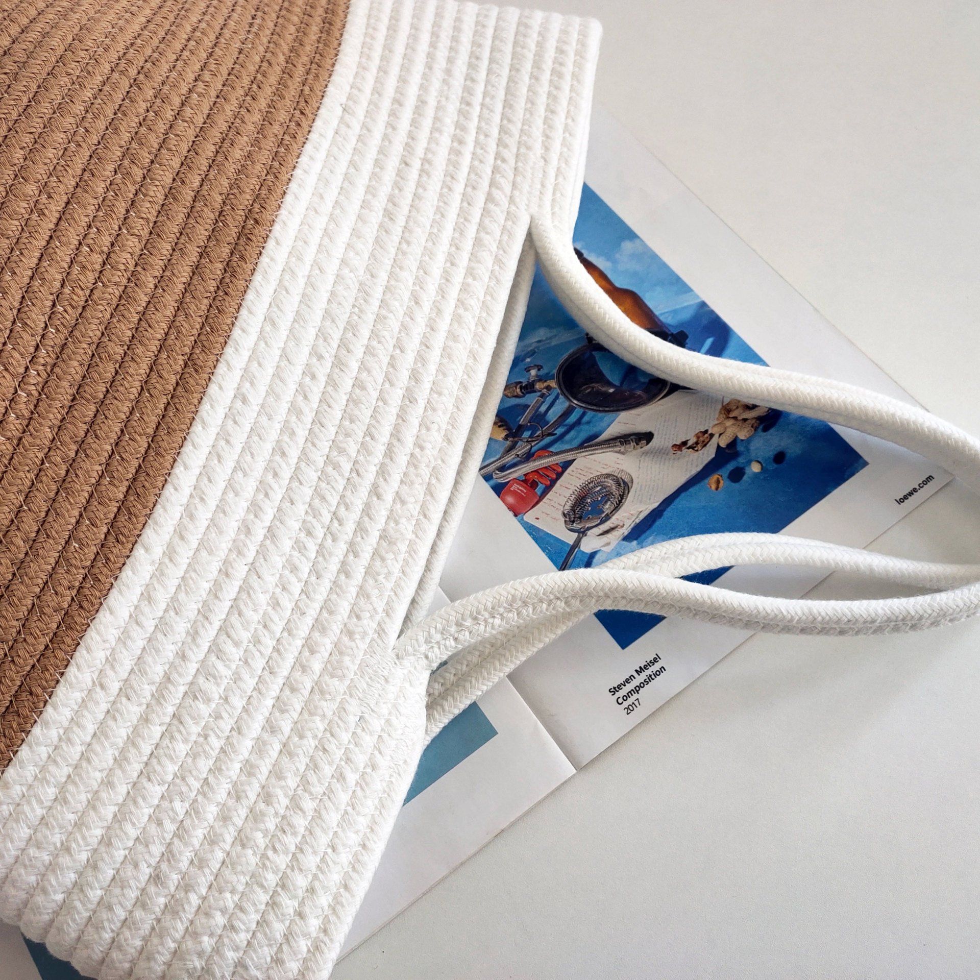  Túi cói đi biển vintage thời trang nữ phong cách cầm tay Hàn Quốc đẹp cổ điển dây da màu nâu - TC080 