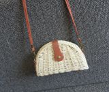  Túi cói đi biển vintage thời trang nữ phong cách đeo chéo vai Hàn Quốc đẹp dây da màu be trơn - TC012 