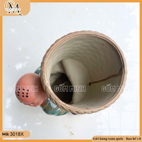 Chậu tượng chú tiểu cõng giỏ, chậu tượng cậu bé cõng giỏ, chậu bonsai trồng cây