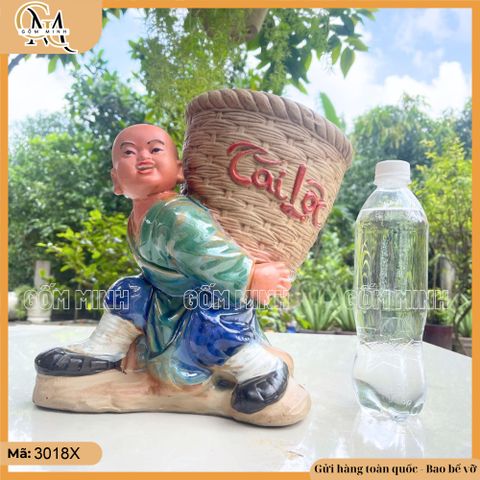 Chậu tượng chú tiểu cõng giỏ, chậu tượng cậu bé cõng giỏ, chậu bonsai trồng cây