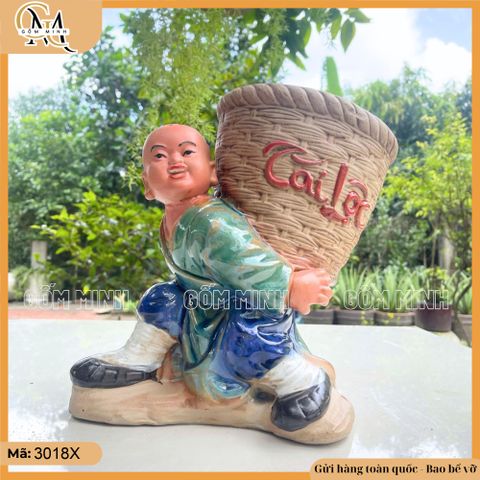 Chậu tượng chú tiểu cõng giỏ, chậu tượng cậu bé cõng giỏ, chậu bonsai trồng cây