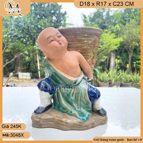 Chậu tượng chú tiểu cõng giỏ Tài Lộc, chậu bonsai, chậu cây cảnh trang trí sân vườn
