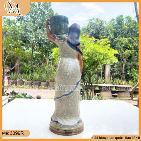Tượng cô gái đứng 40cm dáng vác xô dùng trồng cây bonsai, chậu trồng cây dáng cô gái gốm Bát Tràng