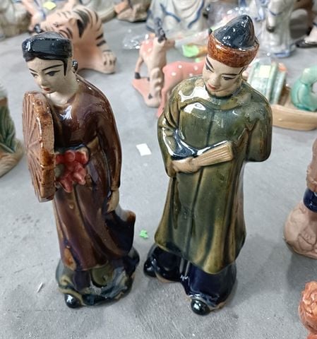 TIỂU CẢNH LIỀN ANH LIỀN CHỊ (BỘ 2)